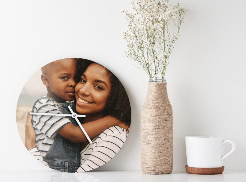 Bild von   foto uhr rundjpg | Individuelle 🎁 persönliche 🎁 personalisierte Geschenke bedruckt ▪ bestickt ▪ graviert