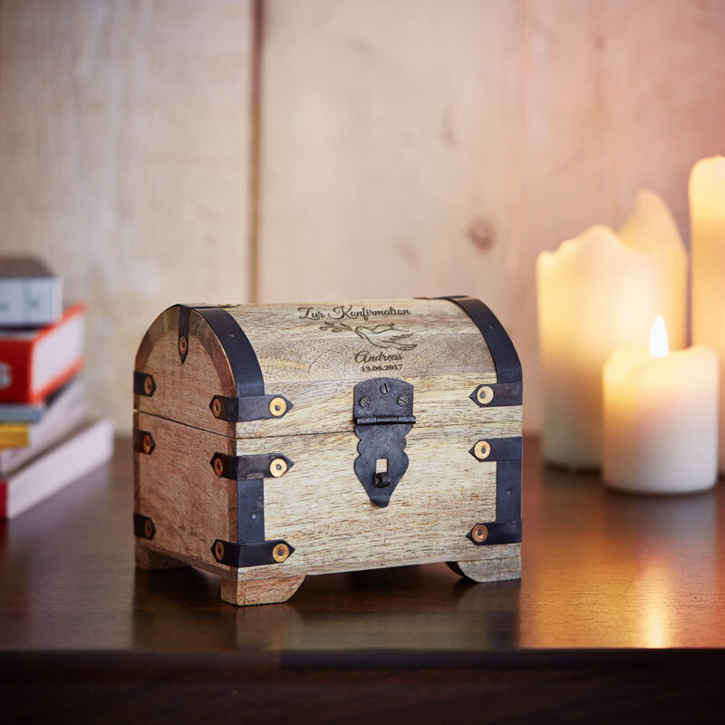 Bild von   geld schatztruhe zur konfirmatjpg | Individuelle 🎁 persönliche 🎁 personalisierte Geschenke bedruckt ▪ bestickt ▪ graviert