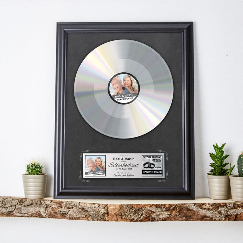 Bild von   silberne schallplatte personjpg | Individuelle 🎁 persönliche 🎁 personalisierte Geschenke bedruckt ▪ bestickt ▪ graviert