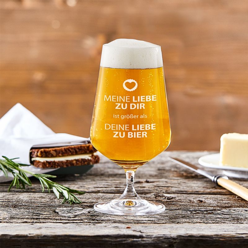Bild von   bierglas mit gravur liebe zujpg | Individuelle 🎁 persönliche 🎁 personalisierte Geschenke bedruckt ▪ bestickt ▪ graviert