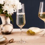Bild von   sektglas mit gravur zum geburtjpg | Individuelle 🎁 persönliche 🎁 personalisierte Geschenke bedruckt ▪ bestickt ▪ graviert