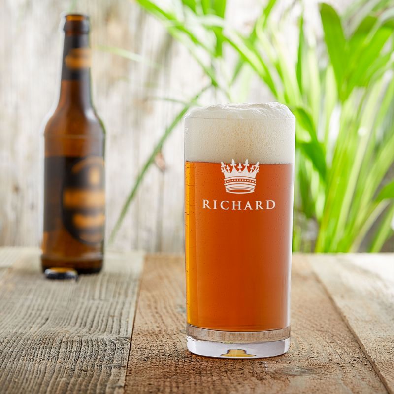 Bild von   craft bier glas mit gravur gjpg | Individuelle 🎁 persönliche 🎁 personalisierte Geschenke bedruckt ▪ bestickt ▪ graviert