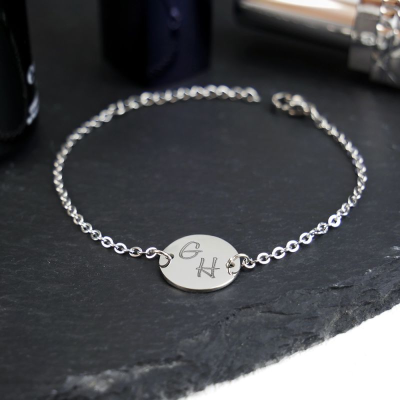 Bild von   armkettchen mit gravur initijpg | Individuelle 🎁 persönliche 🎁 personalisierte Geschenke bedruckt ▪ bestickt ▪ graviert