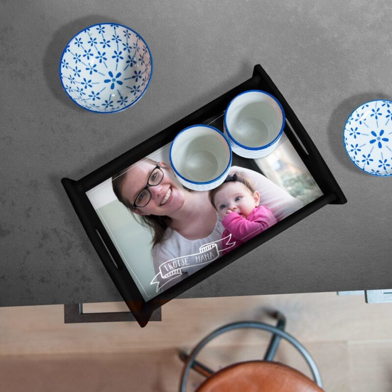 Bild von   tablett muttertag schwarzjpg | Individuelle 🎁 persönliche 🎁 personalisierte Geschenke bedruckt ▪ bestickt ▪ graviert