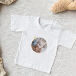 Bild von   baby t shirt kurzarm weissjpg | Individuelle 🎁 persönliche 🎁 personalisierte Geschenke bedruckt ▪ bestickt ▪ graviert