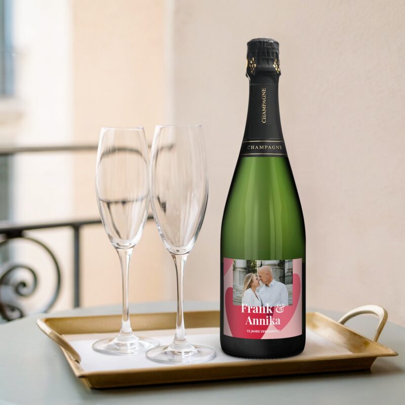 Bild von   champagner mit bedrucktem etikjpg | Individuelle 🎁 persönliche 🎁 personalisierte Geschenke bedruckt ▪ bestickt ▪ graviert