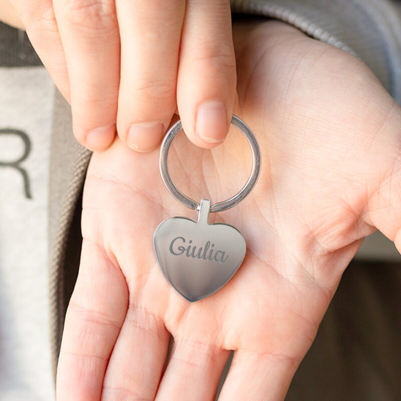 Bild von   schluesselanhaenger mit gravurjpg | Individuelle 🎁 persönliche 🎁 personalisierte Geschenke bedruckt ▪ bestickt ▪ graviert