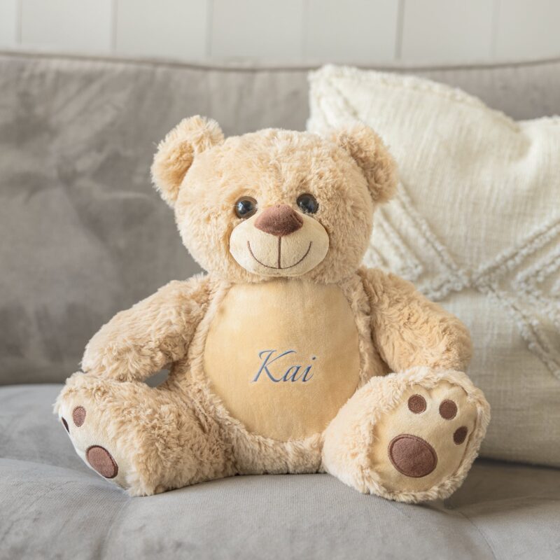 Bild von   teddybaer mit namen geburtjpg | Individuelle 🎁 persönliche 🎁 personalisierte Geschenke bedruckt ▪ bestickt ▪ graviert