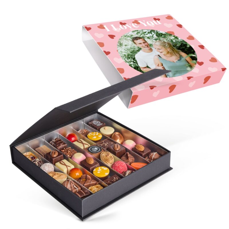 Bild von   valentinstag pralinen  stajpg | Individuelle 🎁 persönliche 🎁 personalisierte Geschenke bedruckt ▪ bestickt ▪ graviert