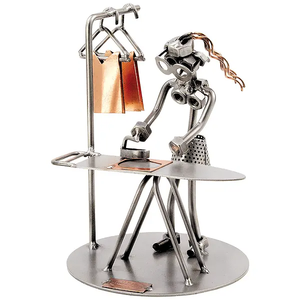 Bild von   schraubenmannchen frau mit bajpg | Individuelle 🎁 persönliche 🎁 personalisierte Geschenke bedruckt ▪ bestickt ▪ graviert
