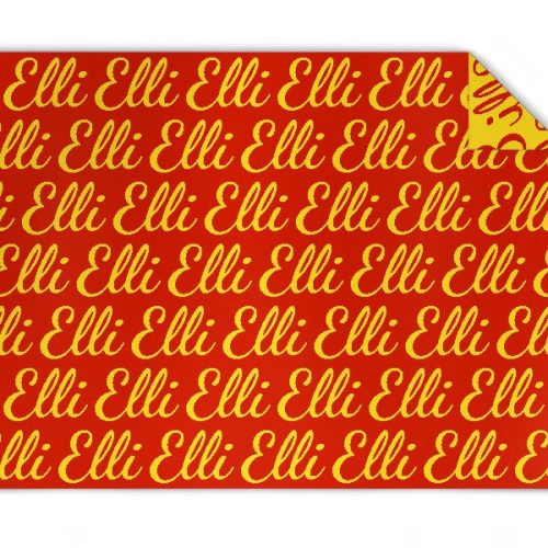 Kleine Strickdecke mit Namen