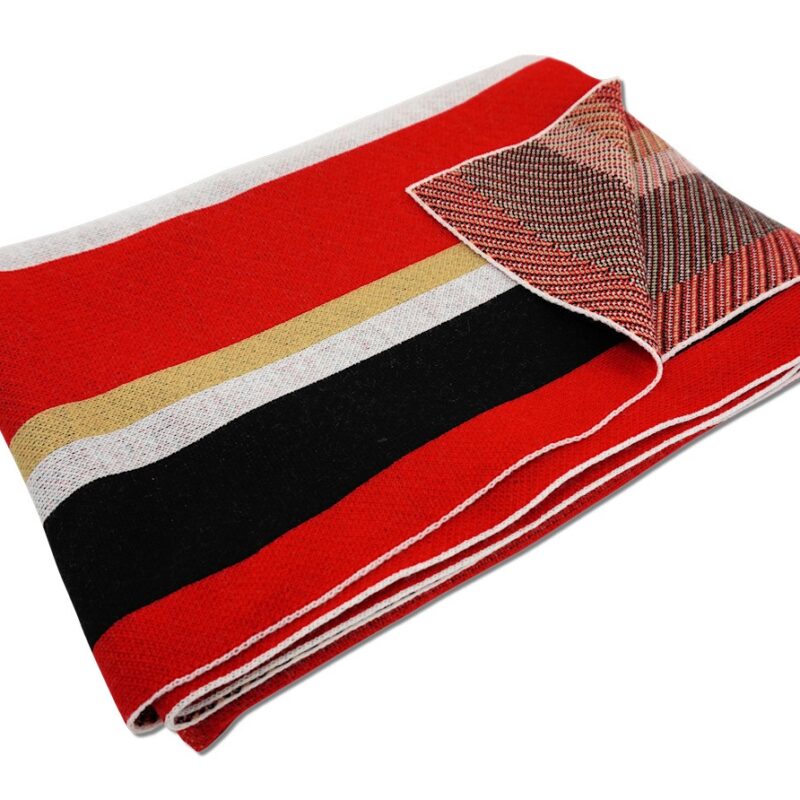 Bild von   kinder strickdecke mit streifejpg | Individuelle 🎁 persönliche 🎁 personalisierte Geschenke bedruckt ▪ bestickt ▪ graviert