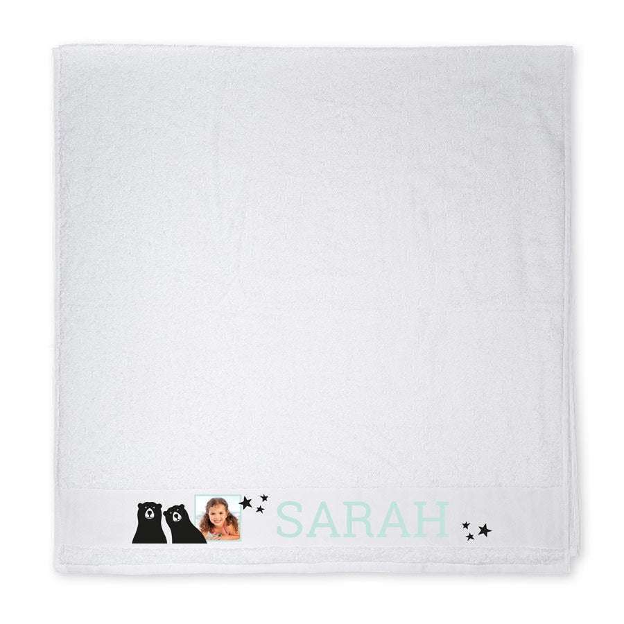 🖼️ 107455-1-badtuch-mit-foto-weiss.jpg | Individuelle 🎁 persönliche 🎁 personalisierte Geschenke bedruckt ▪ bestickt ▪ graviert Bild von badtuch mit foto weissjpg | Individuelle 🎁 persönliche 🎁 personalisierte Geschenke bedruckt ▪ bestickt ▪ graviert