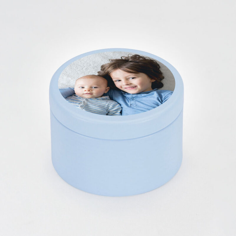 Bild von   blaue metalldose zur geburt mijpg | Individuelle 🎁 persönliche 🎁 personalisierte Geschenke bedruckt ▪ bestickt ▪ graviert