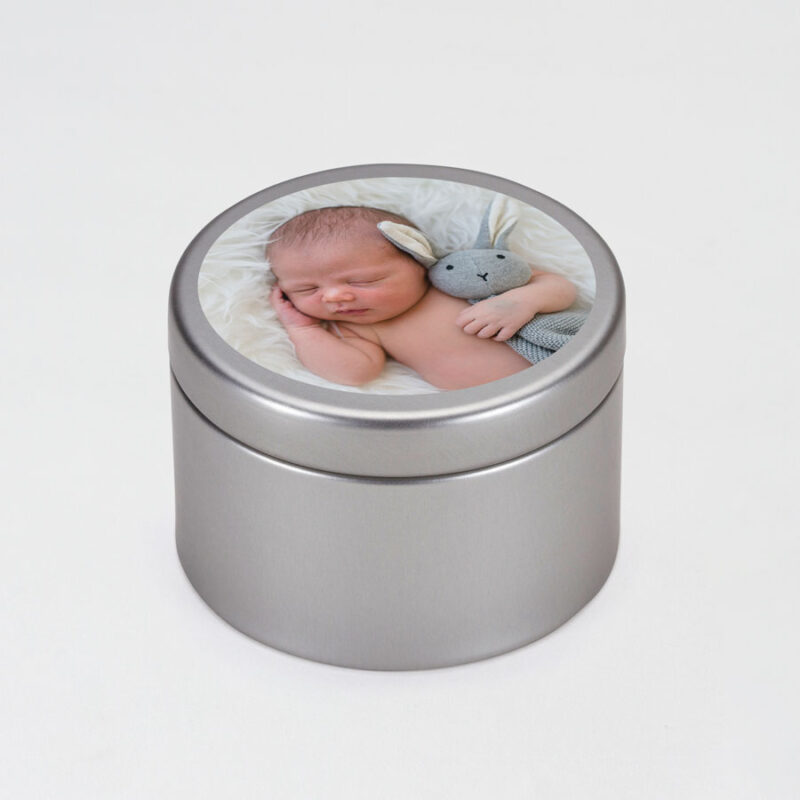 Bild von   silberne metalldose zur geburtjpg | Individuelle 🎁 persönliche 🎁 personalisierte Geschenke bedruckt ▪ bestickt ▪ graviert