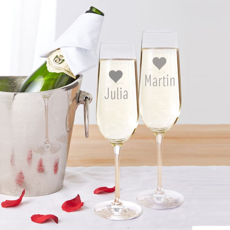 Bild von   sektglas mit gravur herz perjpg | Individuelle 🎁 persönliche 🎁 personalisierte Geschenke bedruckt ▪ bestickt ▪ graviert