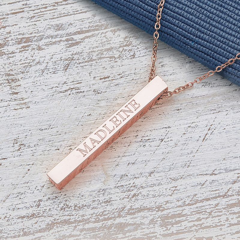 Bild von   halskette mit gravur rosegojpg | Individuelle 🎁 persönliche 🎁 personalisierte Geschenke bedruckt ▪ bestickt ▪ graviert