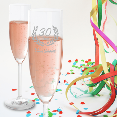 Sektglas mit Namensgravur zum 30. Geburtstag