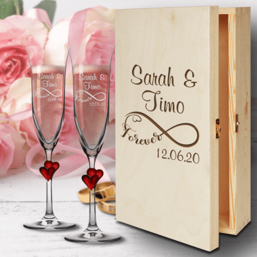 Sektgläser-Set Herzen mit Gravur Infinity