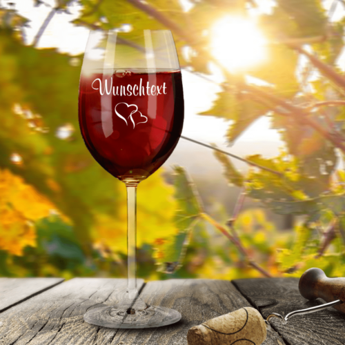 Rotweinglas von Leonardo mit Wunschgravur
