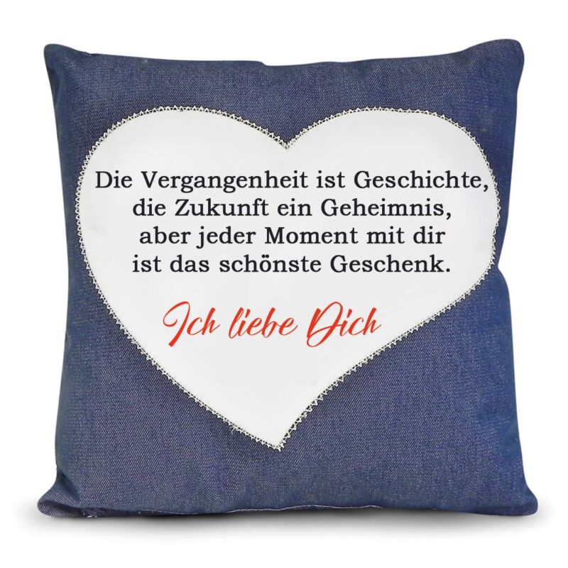 Bild von   kissen aus jeansstoff mit aufgjpg | Individuelle 🎁 persönliche 🎁 personalisierte Geschenke bedruckt ▪ bestickt ▪ graviert