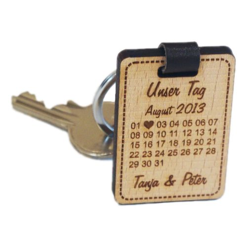 Holz-Schlüsselanhänger mit Gravur Kalender Unser Tag-Buche