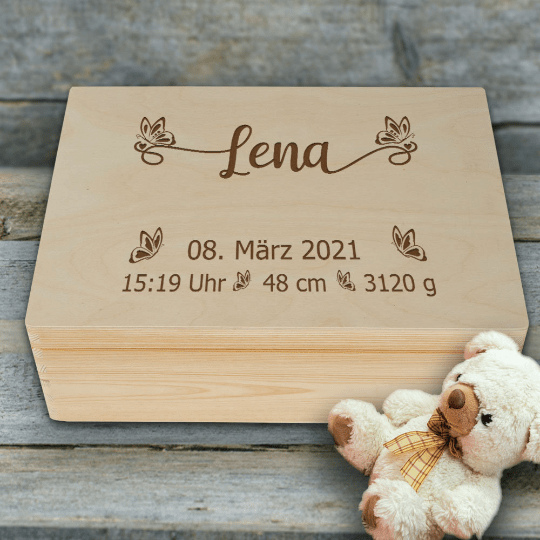 Erinnerungskiste Baby zur Geburt Schmetterlinge mit Geburtsdaten