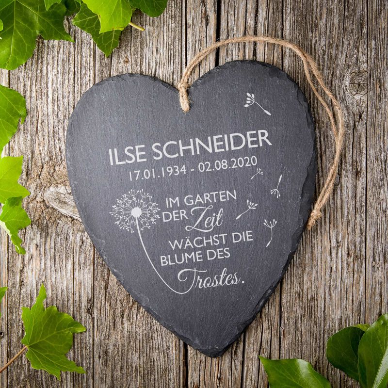 Bild von   schieferherz trauer blumejpg | Individuelle 🎁 persönliche 🎁 personalisierte Geschenke bedruckt ▪ bestickt ▪ graviert