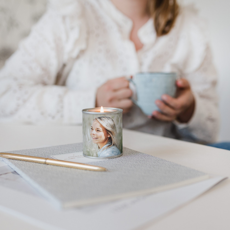 Bild von   yoursurprise duftkerze mit nampng | Individuelle 🎁 persönliche 🎁 personalisierte Geschenke bedruckt ▪ bestickt ▪ graviert