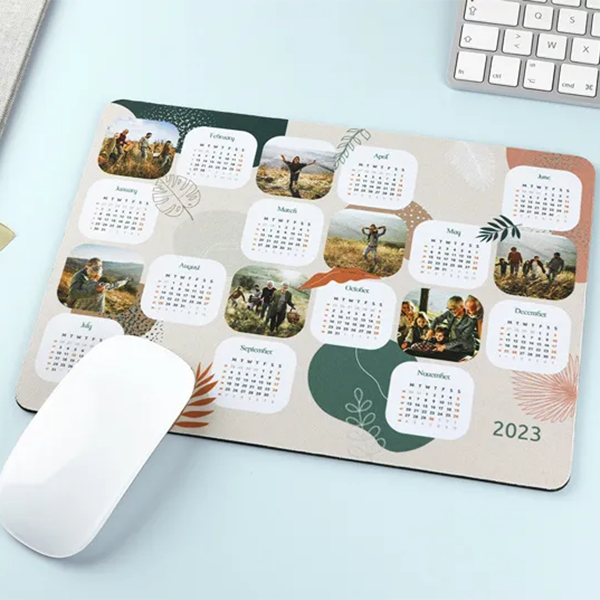 Bild von   mousepad mit kalenderjpg | Individuelle 🎁 persönliche 🎁 personalisierte Geschenke bedruckt ▪ bestickt ▪ graviert