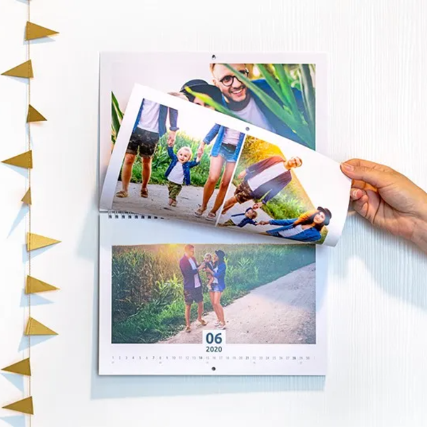Bild von   klappkalender ajpg | Individuelle 🎁 persönliche 🎁 personalisierte Geschenke bedruckt ▪ bestickt ▪ graviert