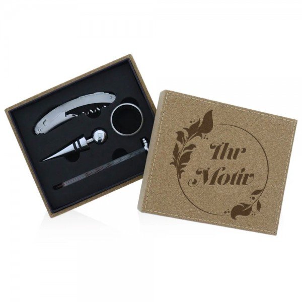 Lasergravierte Korkbox mit 4-teiligem Weinset