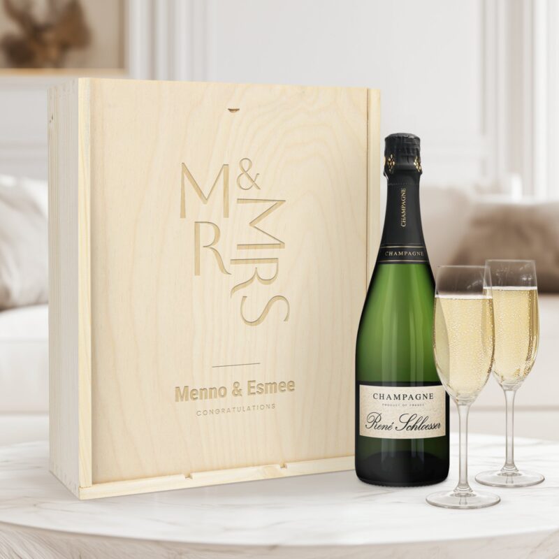 Bild von   champagner geschenk personalisjpg | Individuelle 🎁 persönliche 🎁 personalisierte Geschenke bedruckt ▪ bestickt ▪ graviert