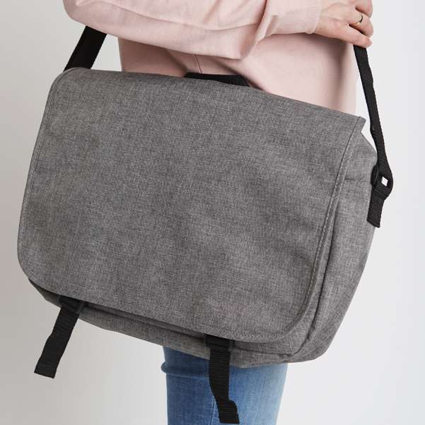 Bild von   laptop taschejpg | Individuelle 🎁 persönliche 🎁 personalisierte Geschenke bedruckt ▪ bestickt ▪ graviert