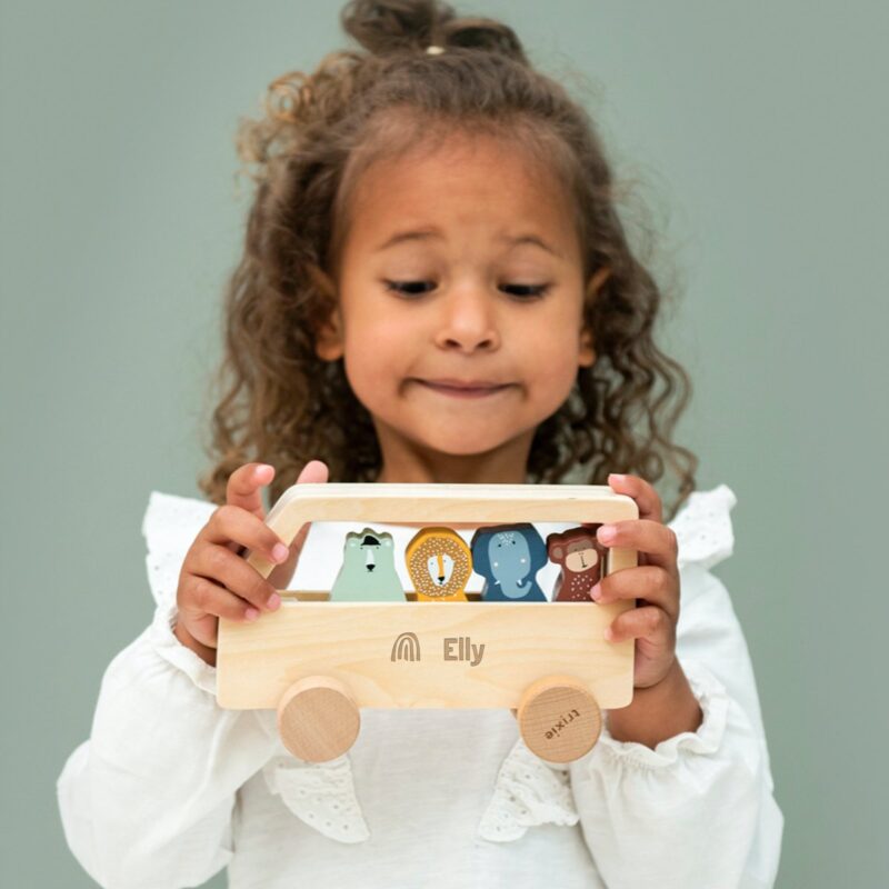 Bild von   holzspielzeug personalisierenjpg | Individuelle 🎁 persönliche 🎁 personalisierte Geschenke bedruckt ▪ bestickt ▪ graviert