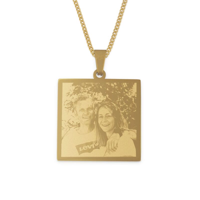 Bild von   kette viereckiger anhaenger mijpg | Individuelle 🎁 persönliche 🎁 personalisierte Geschenke bedruckt ▪ bestickt ▪ graviert