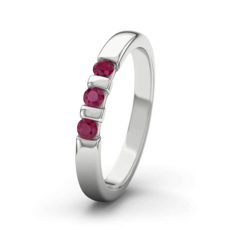 Bild von   rubin weissgoldring melissajpg | Individuelle 🎁 persönliche 🎁 personalisierte Geschenke bedruckt ▪ bestickt ▪ graviert