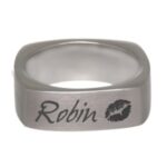 🖼️ 329712-1-eckiger-ring-aus-edelstahl-mit.jpg | Individuelle 🎁 persönliche 🎁 personalisierte Geschenke bedruckt ▪ bestickt ▪ graviert Bild von eckiger ring aus edelstahl mitjpg | Individuelle 🎁 persönliche 🎁 personalisierte Geschenke bedruckt ▪ bestickt ▪ graviert