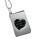 Bild von   zweiteiliger edelstahlanhaengejpg | Individuelle 🎁 persönliche 🎁 personalisierte Geschenke bedruckt ▪ bestickt ▪ graviert