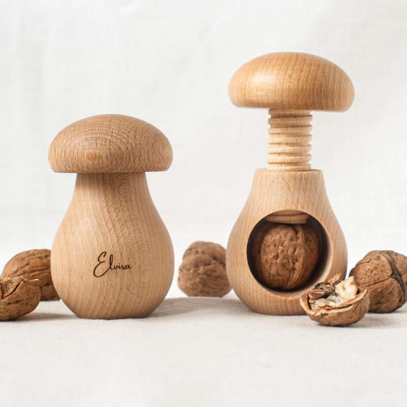 Nussknacker Pilz natur mit individueller Gravur