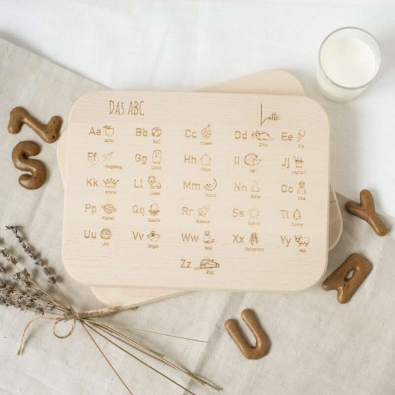 Bild von   lernbrettchen abc mit individujpg | Individuelle 🎁 persönliche 🎁 personalisierte Geschenke bedruckt ▪ bestickt ▪ graviert