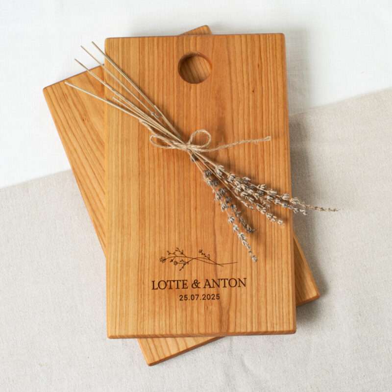 Bild von   schneidebrett edelkirsche mitjpg | Individuelle 🎁 persönliche 🎁 personalisierte Geschenke bedruckt ▪ bestickt ▪ graviert
