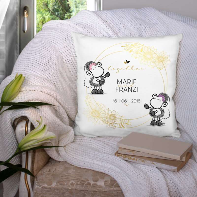 Bild von   kissen hochzeit togetherjpg | Individuelle 🎁 persönliche 🎁 personalisierte Geschenke bedruckt ▪ bestickt ▪ graviert