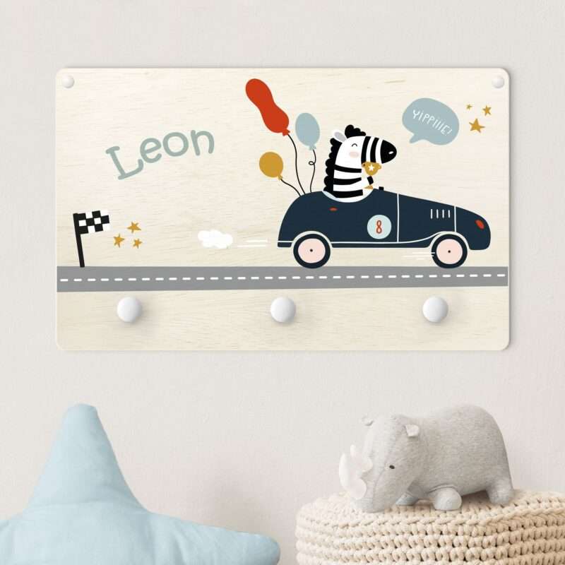 Bild von   kindergarderobe holz mit namenjpg | Individuelle 🎁 persönliche 🎁 personalisierte Geschenke bedruckt ▪ bestickt ▪ graviert