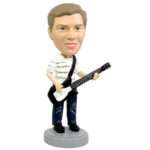 Bild von   d comicfigur vom foto gitarjpg | Individuelle 🎁 persönliche 🎁 personalisierte Geschenke bedruckt ▪ bestickt ▪ graviert