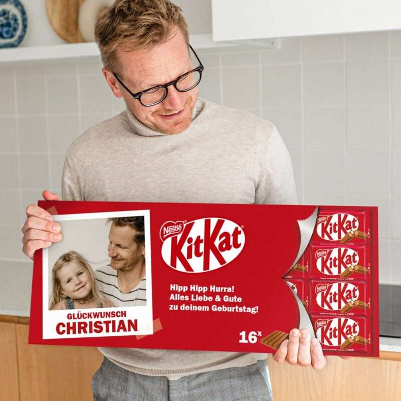 Bild von   xxl kitkat riegel mit name fjpg | Individuelle 🎁 persönliche 🎁 personalisierte Geschenke bedruckt ▪ bestickt ▪ graviert
