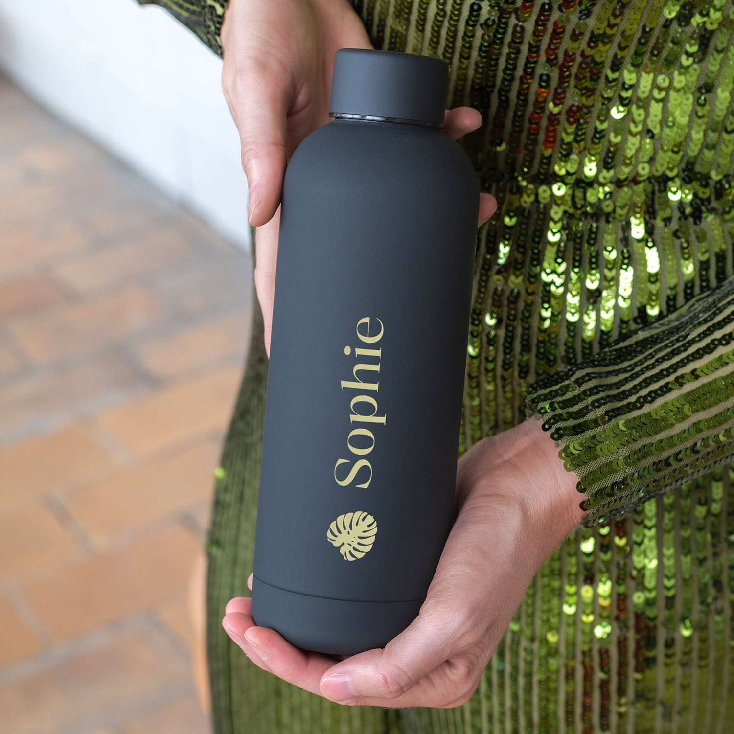 Trinkflasche mit Namen Schwarz