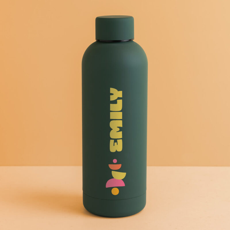 Bild von   trinkflasche mit namen moosgrajpg | Individuelle 🎁 persönliche 🎁 personalisierte Geschenke bedruckt ▪ bestickt ▪ graviert