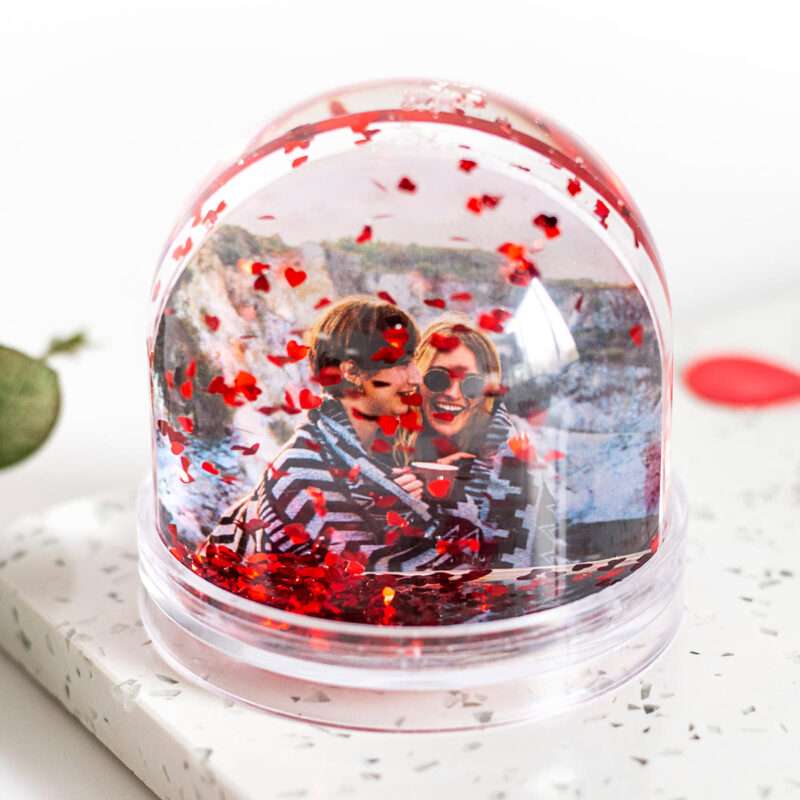 Bild von   schneekugel personalisiert mitjpg | Individuelle 🎁 persönliche 🎁 personalisierte Geschenke bedruckt ▪ bestickt ▪ graviert