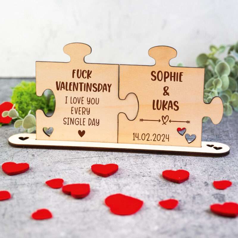 Bild von   holz puzzleteile fuck valenjpg | Individuelle 🎁 persönliche 🎁 personalisierte Geschenke bedruckt ▪ bestickt ▪ graviert